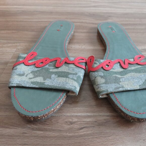 ED ELLEN DEGENERES Sharlin Camo Love Slide Open Toe Slip On Sandals - Size US 6 - Picture 6 of 11